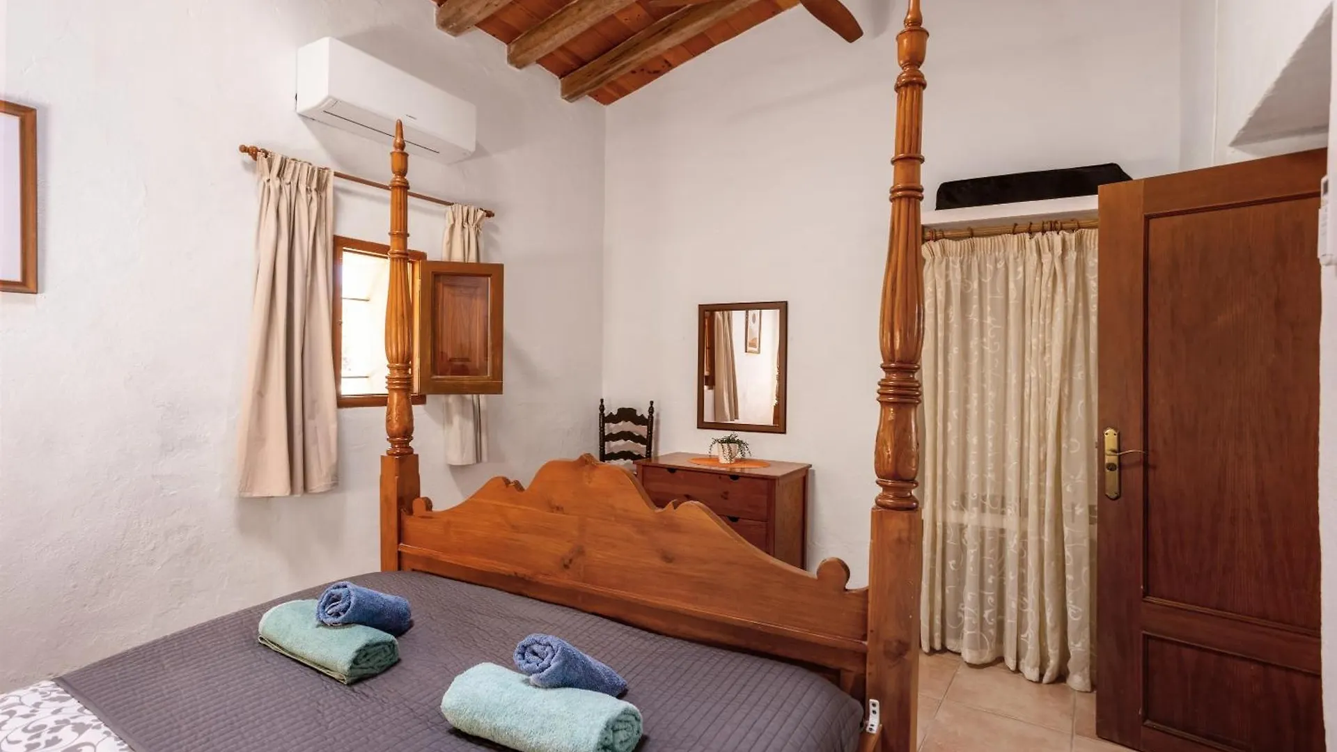Es Pujols - Finca Can Mussenya BALEARIC ISLANDS 0*,